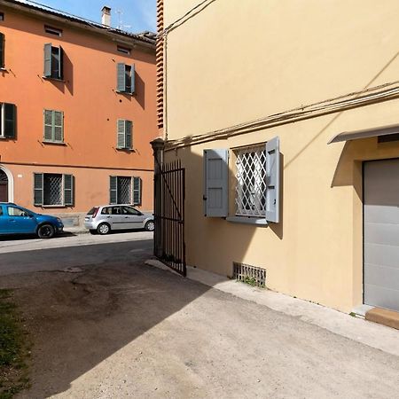 Modern Studio In Borgo Panigale By Wonderful Italy Bologna Bagian luar foto