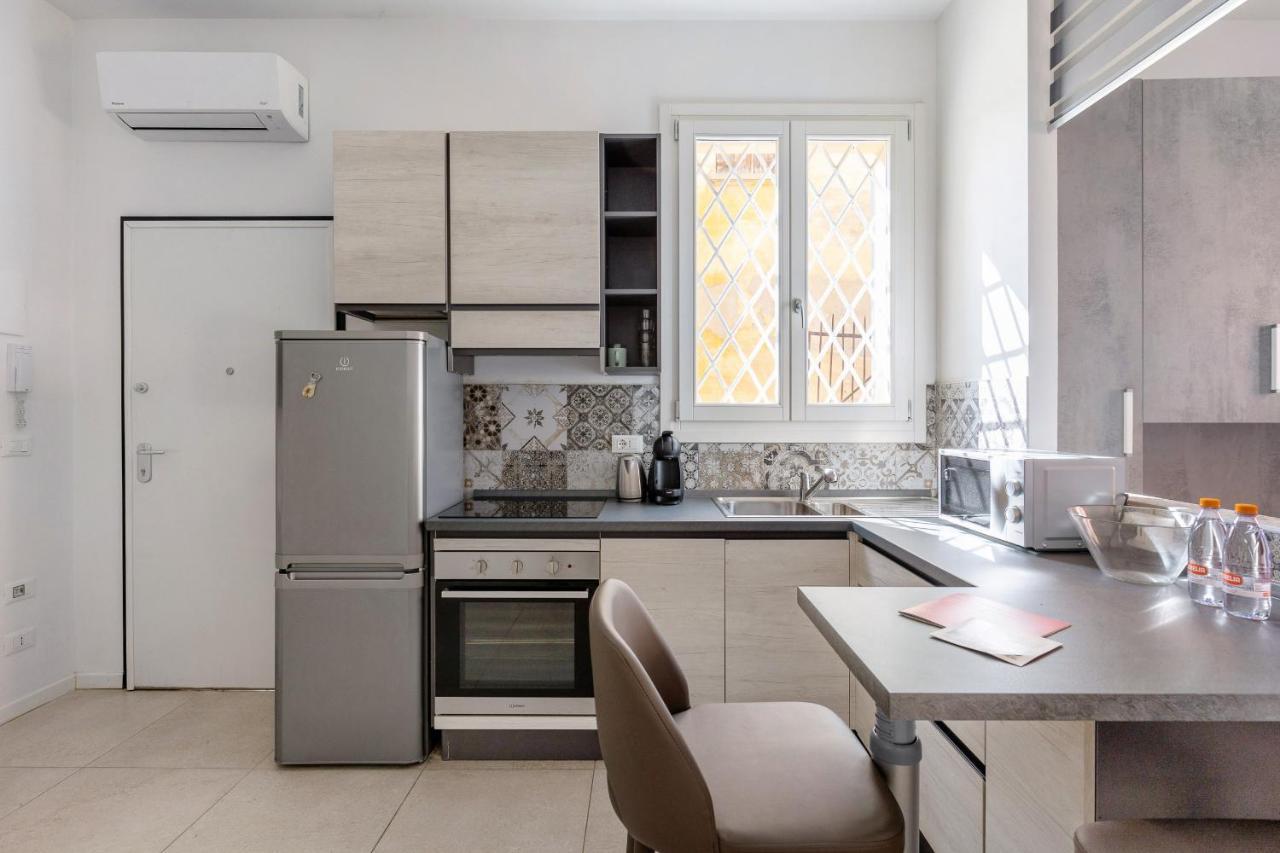 Modern Studio In Borgo Panigale By Wonderful Italy Bologna Bagian luar foto