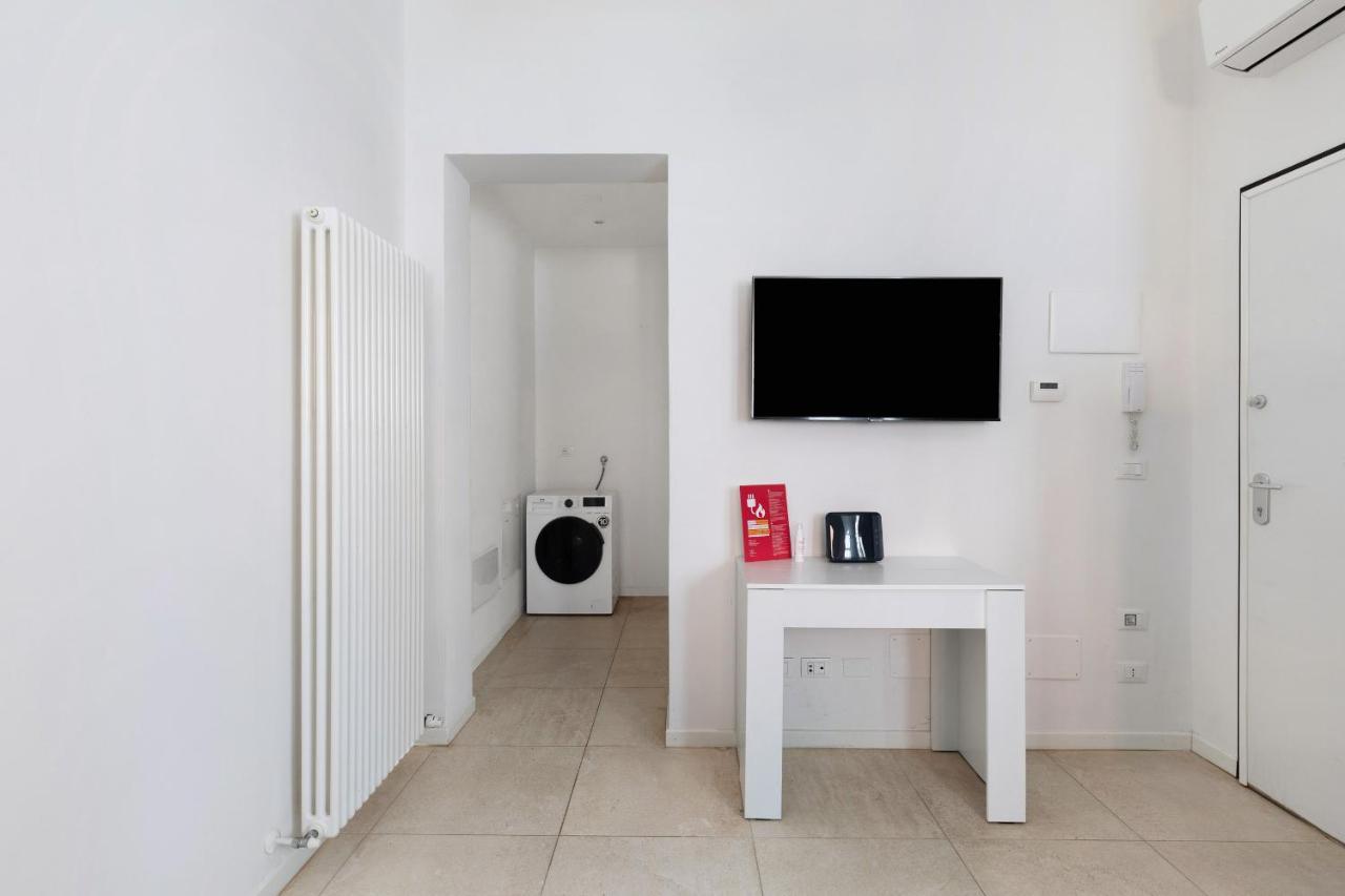Modern Studio In Borgo Panigale By Wonderful Italy Bologna Bagian luar foto