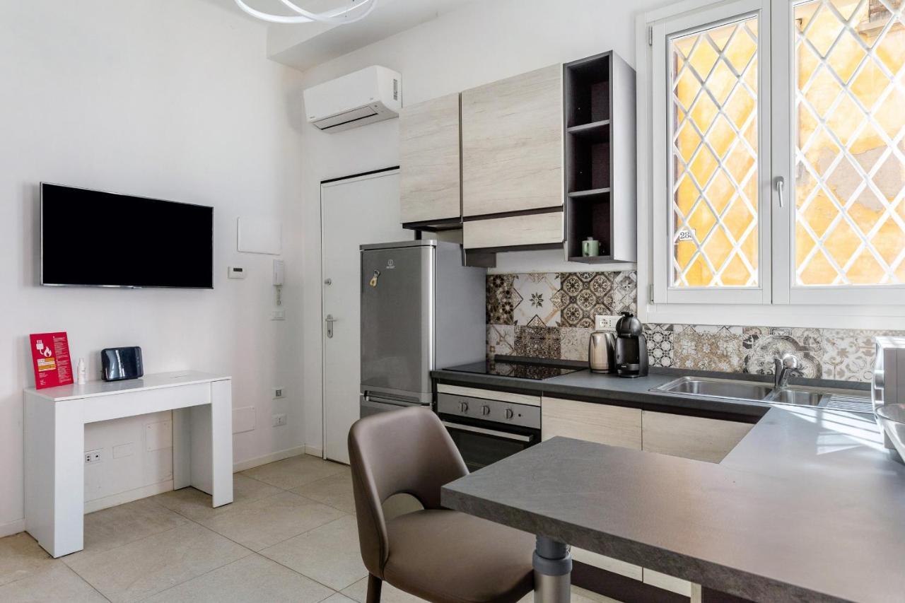 Modern Studio In Borgo Panigale By Wonderful Italy Bologna Bagian luar foto